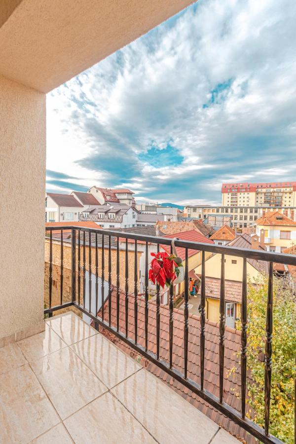 ブラショフOpera Apartアパートメント エクステリア 写真